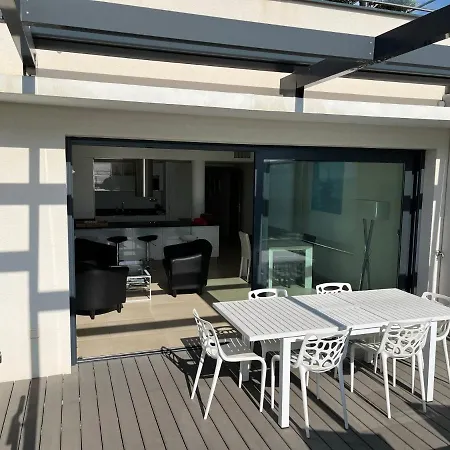 Moderne Face A La Apartman Sanary-sur-Mer