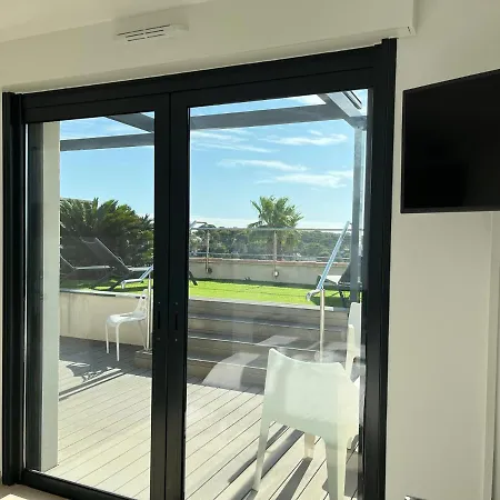 Moderne Face A La Apartment Sanary-sur-Mer